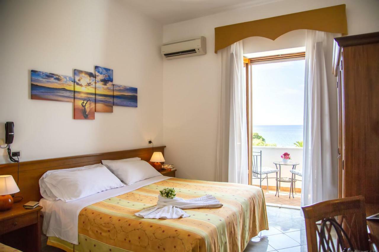 Hotel La Mandorla Barano dʼIschia Eksteriør billede